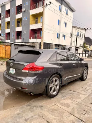 Toyota Venza 2011 Gray