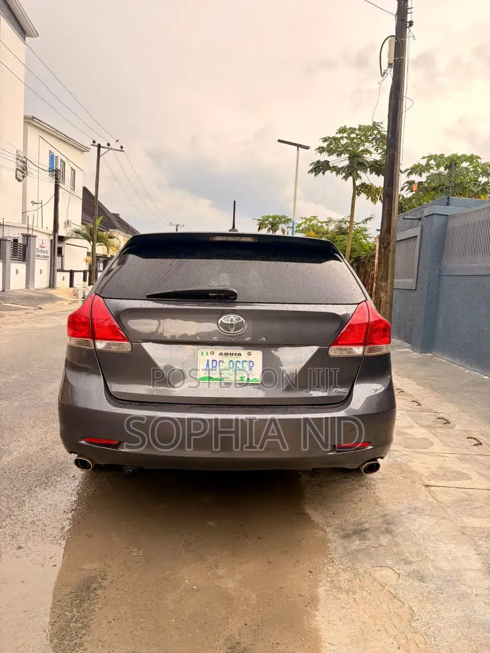 Toyota Venza 2011 Gray