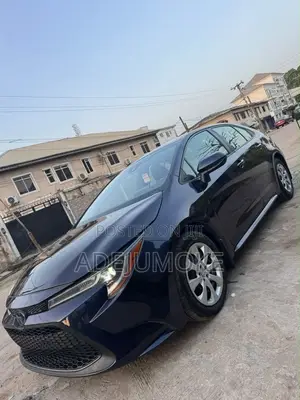 Toyota Corolla L 2020 Blue