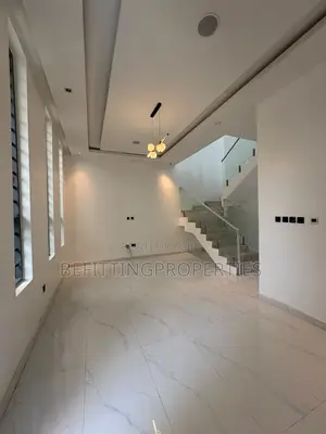 4bdrm House in Chevron for sale