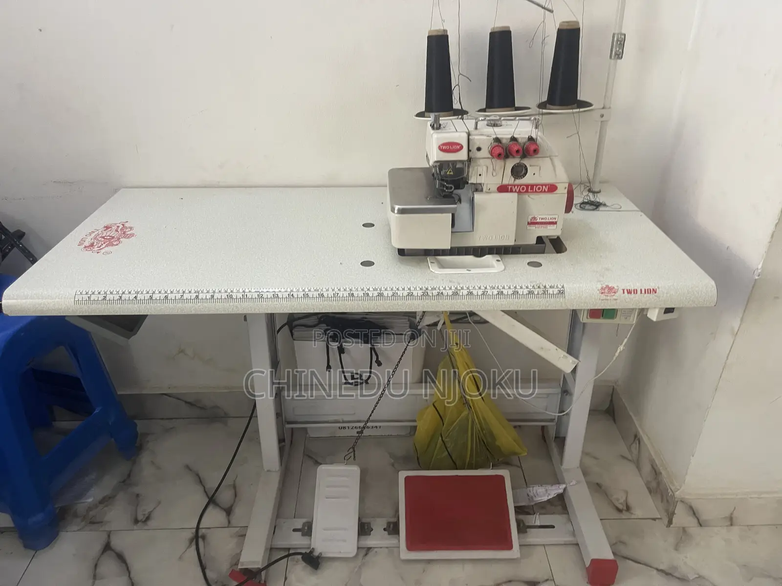 Two Lions Industrial Weaving Machine