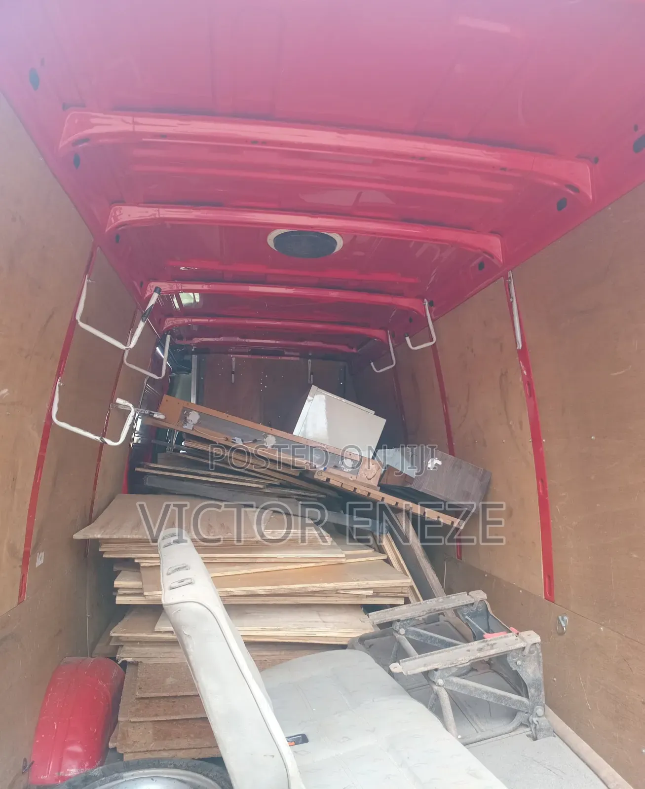 Iveco Daily 2012 Red
