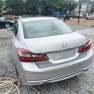 Honda Accord 2015 Silver
