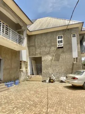 2bdrm Block of Flats in Apo Resettlement for rent