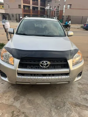 Toyota RAV4 2.5 2010 Silver