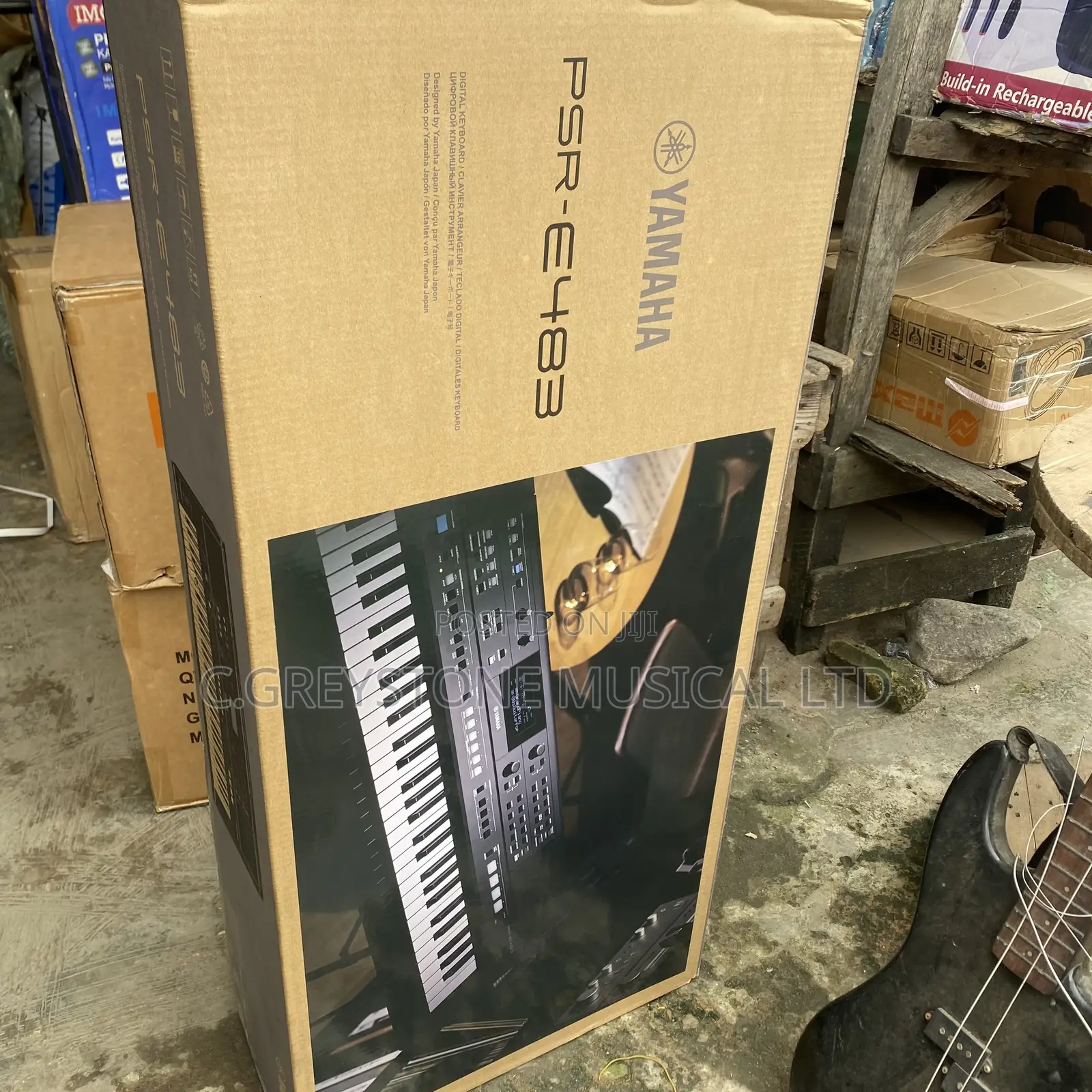 Yamaha Keyboard PSR E483