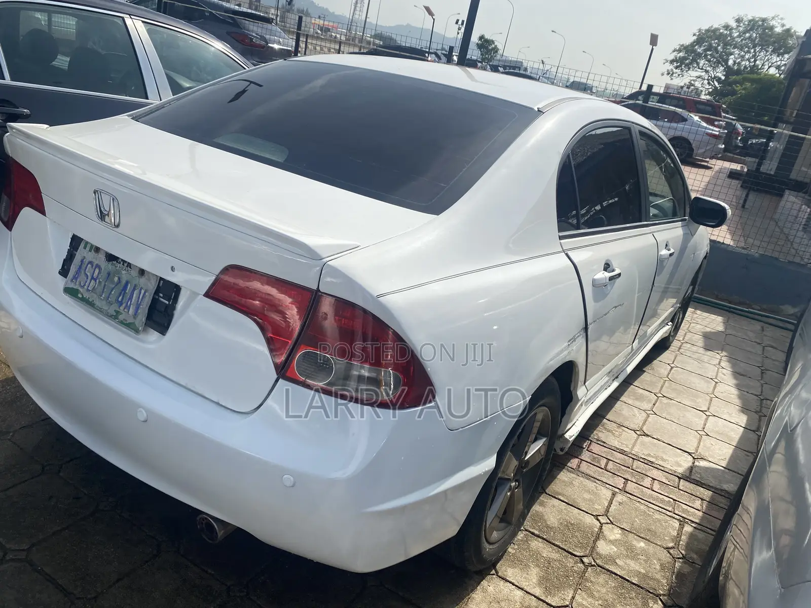 Honda Civic 2010 White