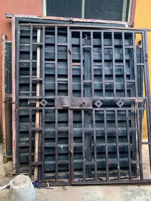 3 Shop Gates and 1 Shop Door Protector for Sale