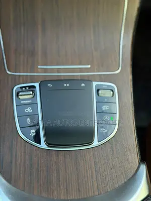 Mercedes-Benz GLC-Class 2020 Black