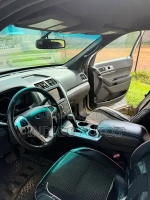 Ford Explorer 2013 Silver