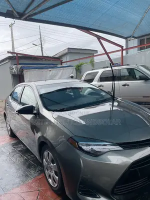 Toyota Corolla 2018 Gray