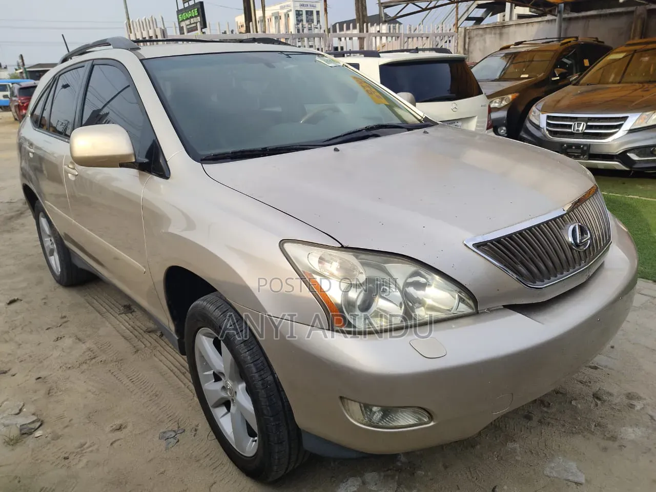 Lexus RX 330 2006 Gold