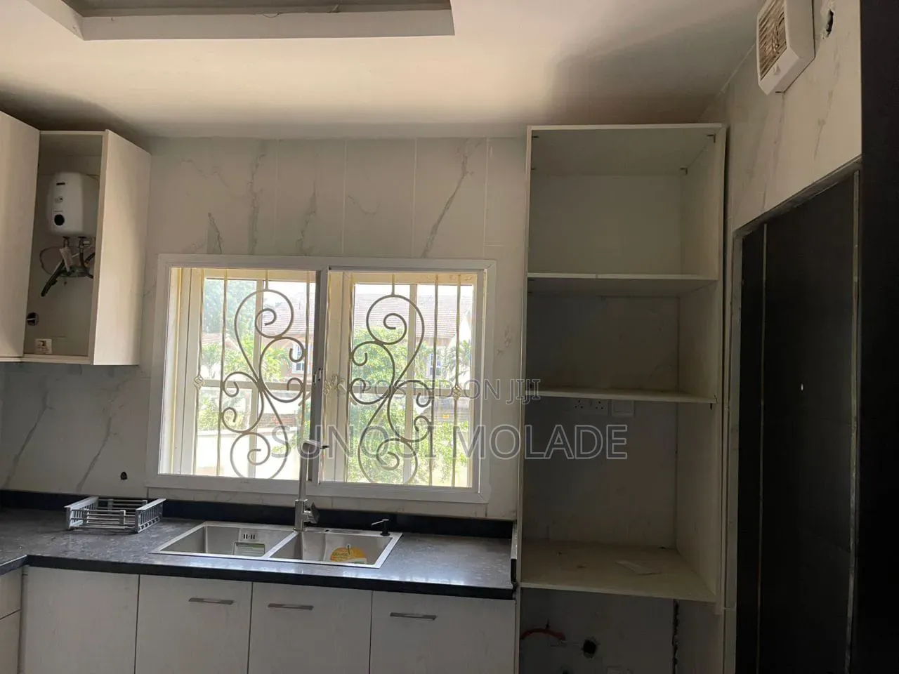 4bdrm Duplex in Ikeja Gra for rent