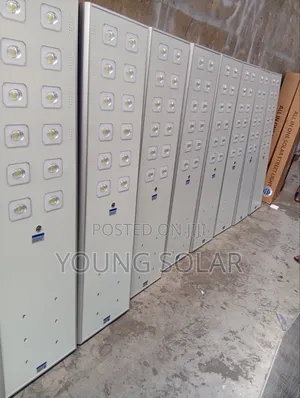12 Eyes Wakatek Solar Street Lights