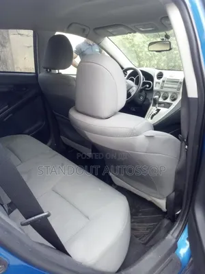 Toyota Matrix 2010 Blue