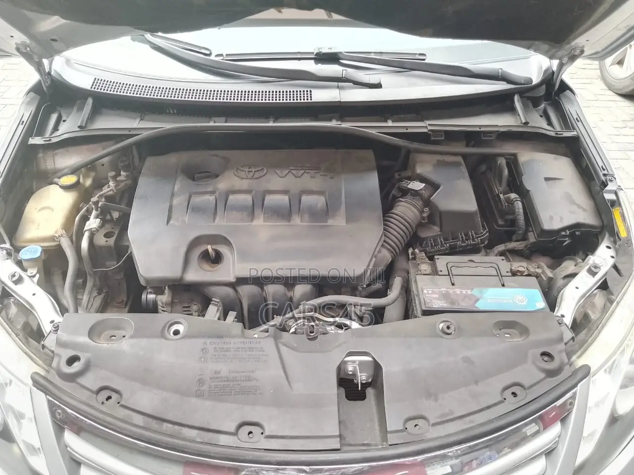 Toyota Avensis 2015 Silver