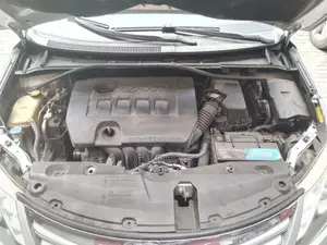 Toyota Avensis 2015 Silver