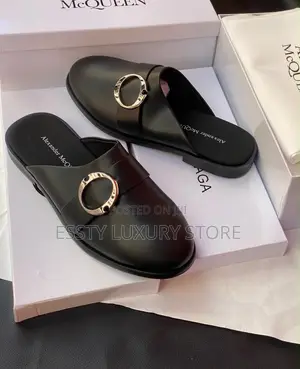 High Quality Luxury McQueen Half Shoe