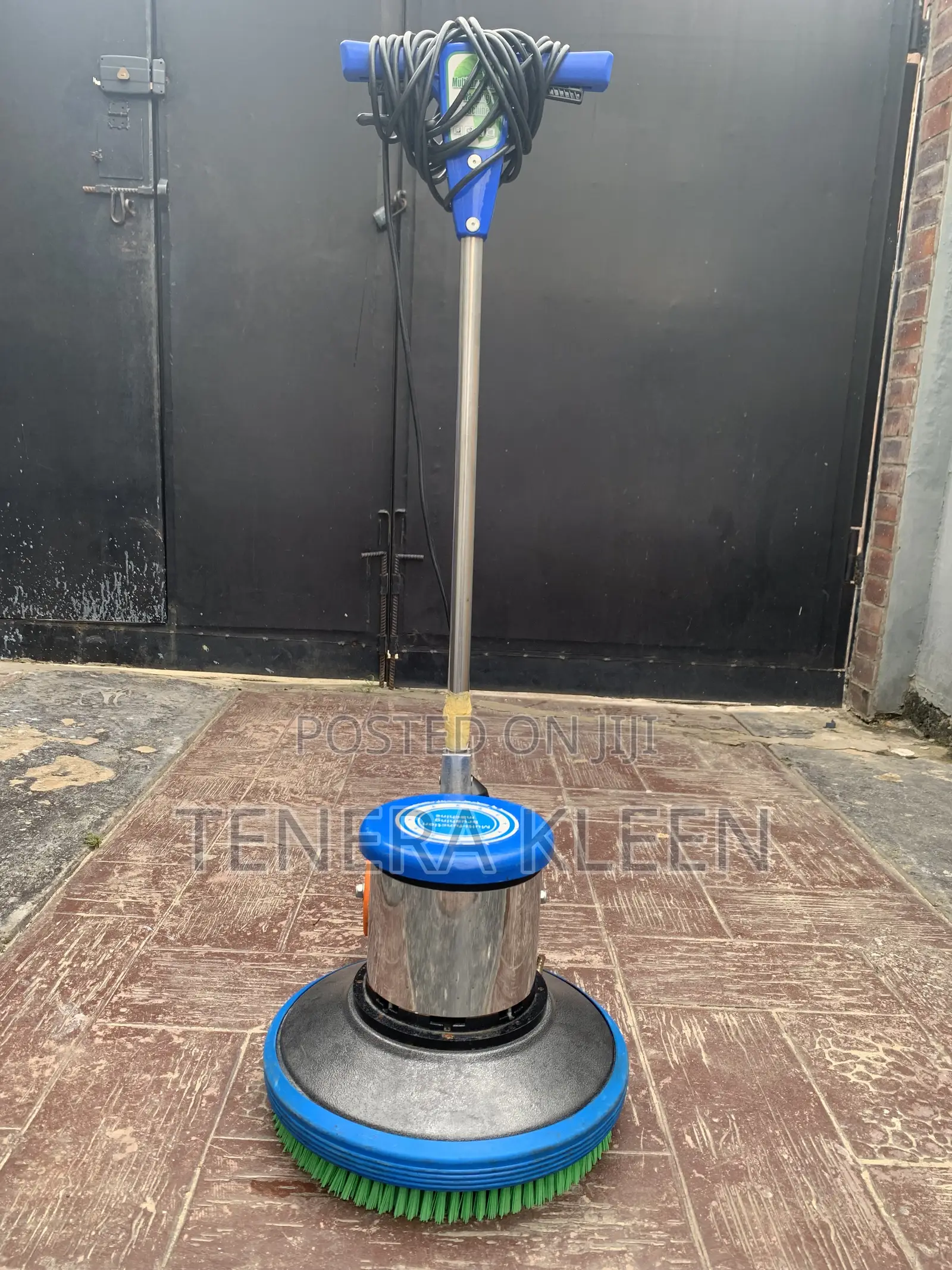 Scrubbing Machine