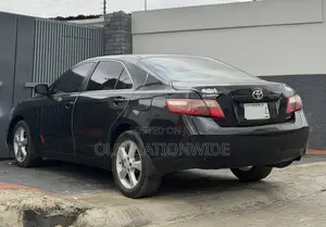Toyota Camry LE 4dr Sedan (2.4L 4cyl 5A) 2008