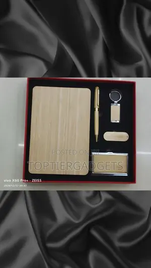 5in1 Bamboo Corporate Gift Set With Card Holder & Keychain 