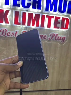 New Apple iPhone 16 128 GB Blue