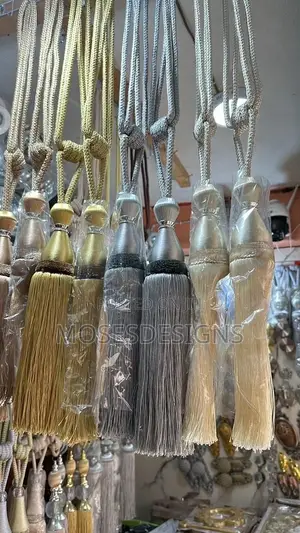 Quality Window Blinds & Stylish Curtain Accessories