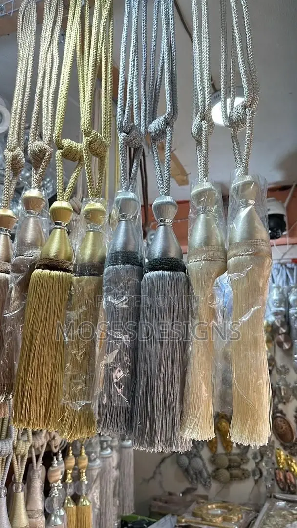 Quality Window Blinds & Stylish Curtain Accessories