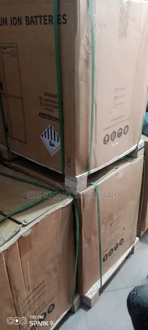 Blu Carbon Lithium Battery