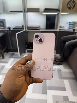 Apple iPhone 15 128 GB Pink