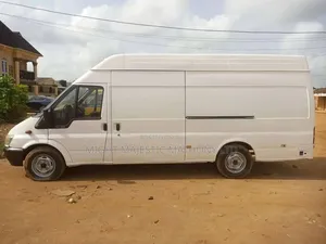 Mini Truck for Hire/ Movers
