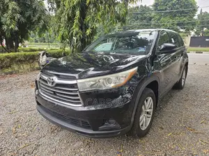 Toyota Highlander 2015 Black