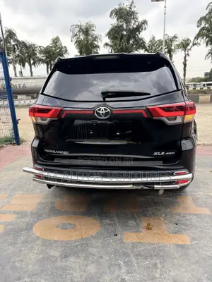 Toyota Highlander 2017 Black