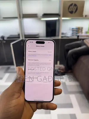 Apple iPhone 16 128 GB White