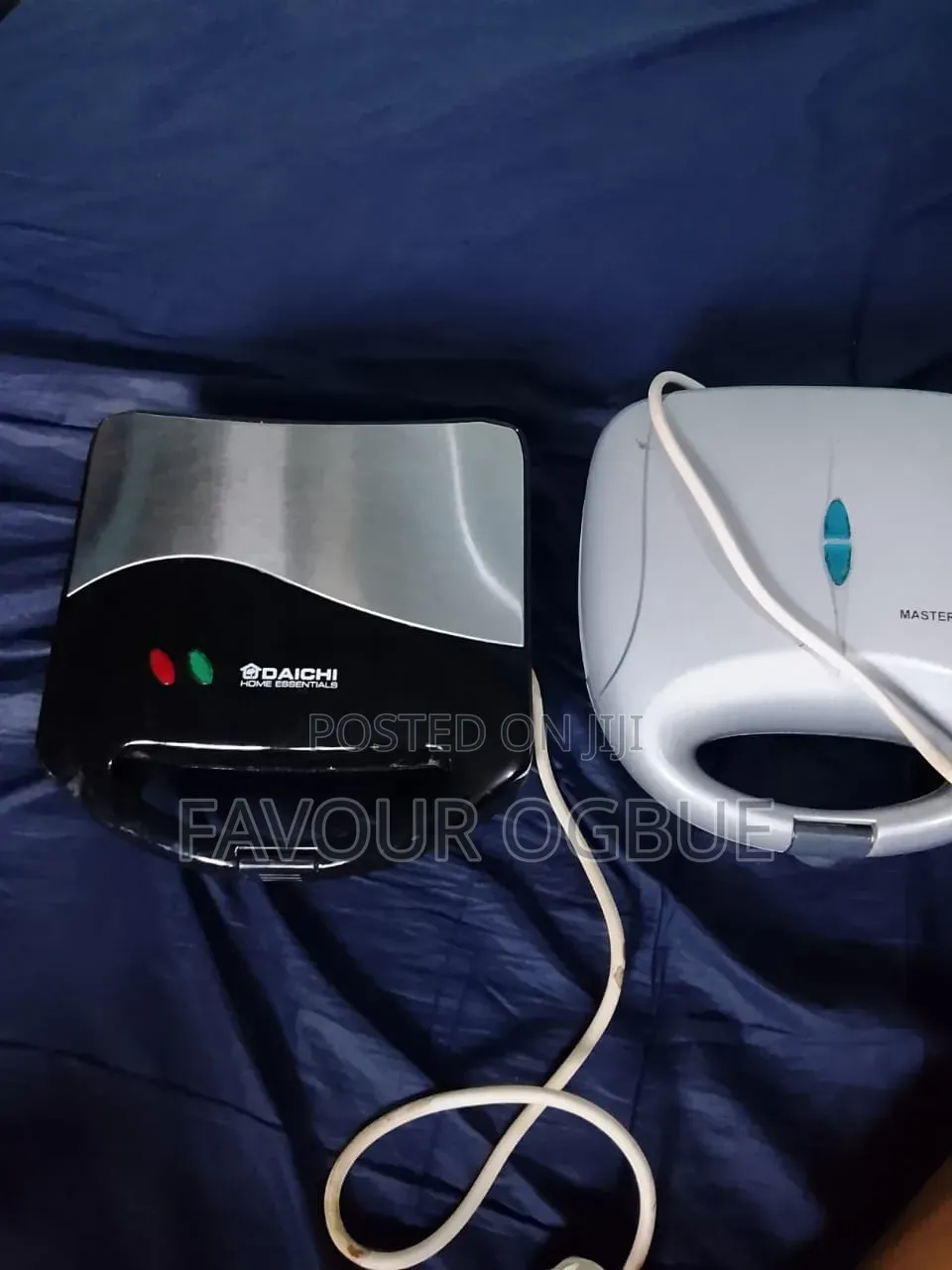 Two Bread Toasting Machine