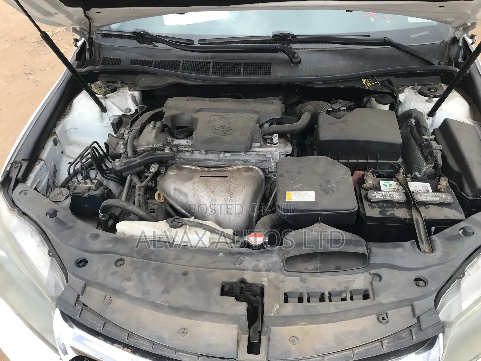 Toyota Camry 2016 White