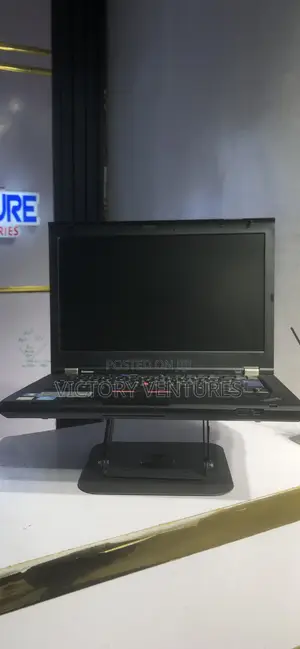 Laptop Lenovo ThinkPad T420 4GB Intel Core i5 HDD 128GB