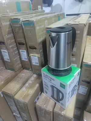 Syinix 2.2L Electric Kettle for Household Hot Drink Preparation