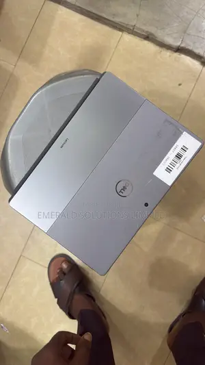 Laptop Dell Latitude 7210 2-in-1 16GB Intel Core i5 SSD 256GB