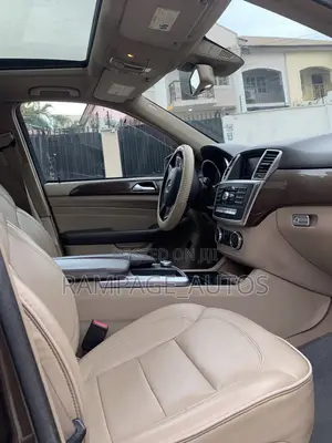 Mercedes-Benz M Class 2012 Brown