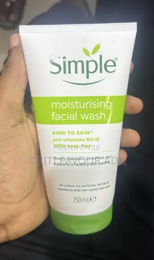 Simple Moisturizing Facial Wash