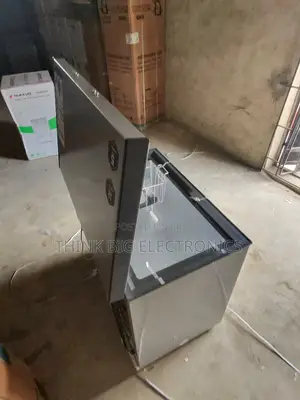 Bruhm 210L Chest Freezer for Home and Business