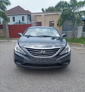 Hyundai Sonata 2011 Gray