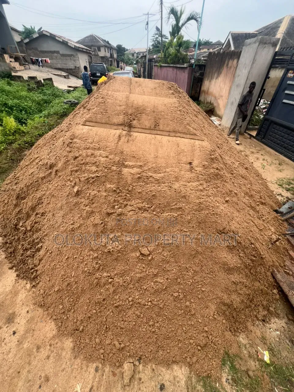 Howo With Sharp Sand