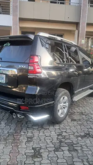Toyota Land Cruiser Prado 2021 Black