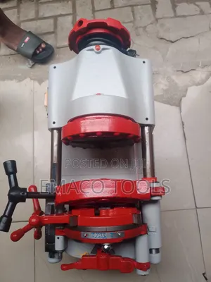 Electric Pipe Threading Machine