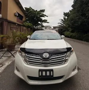 Toyota Venza 2012 White