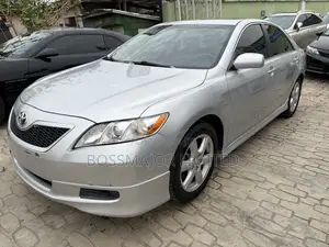 Toyota Camry SE V6 4dr Sedan (3.5L 6cyl 6AM) 2009 Silver