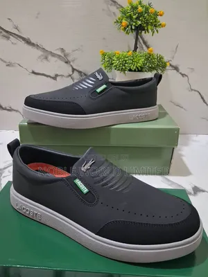 Men's Lacoste Regal Shoes CKA 8j