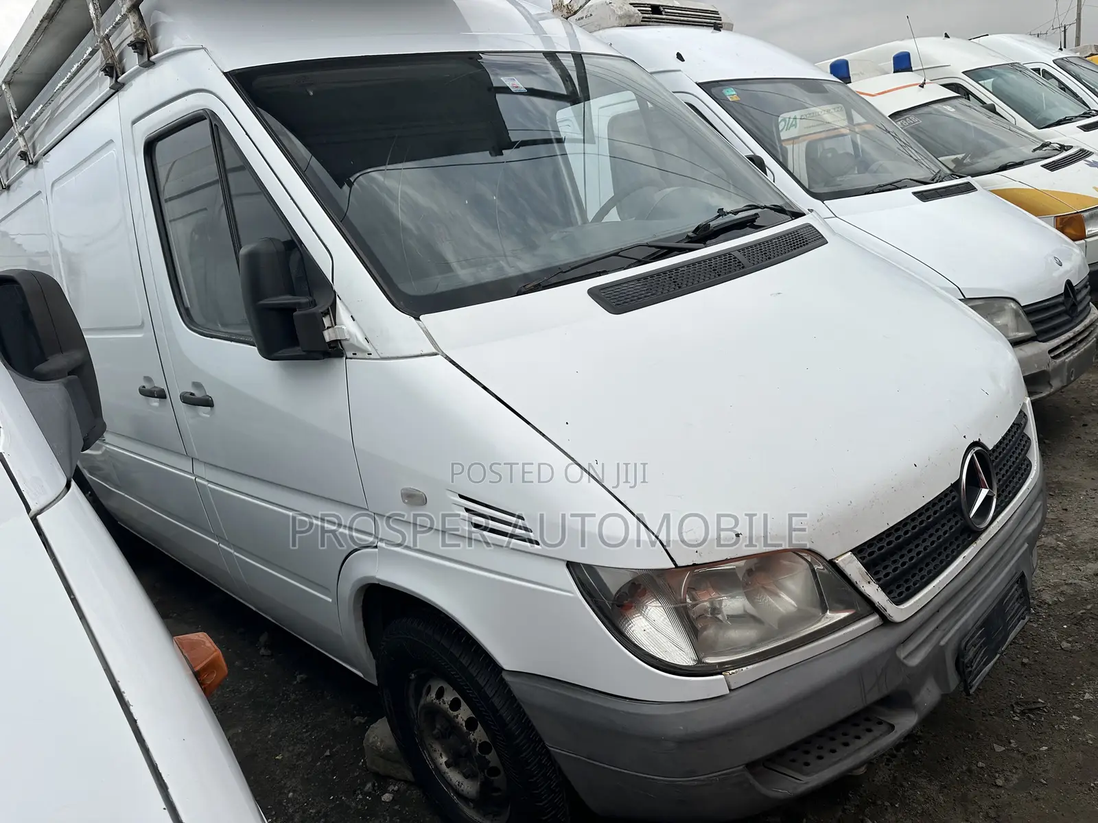Mercedes-Benz Sprinter 2005 White